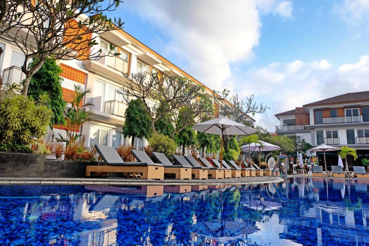 10 Nights Holiday at Bali & Dubai with Breakfast