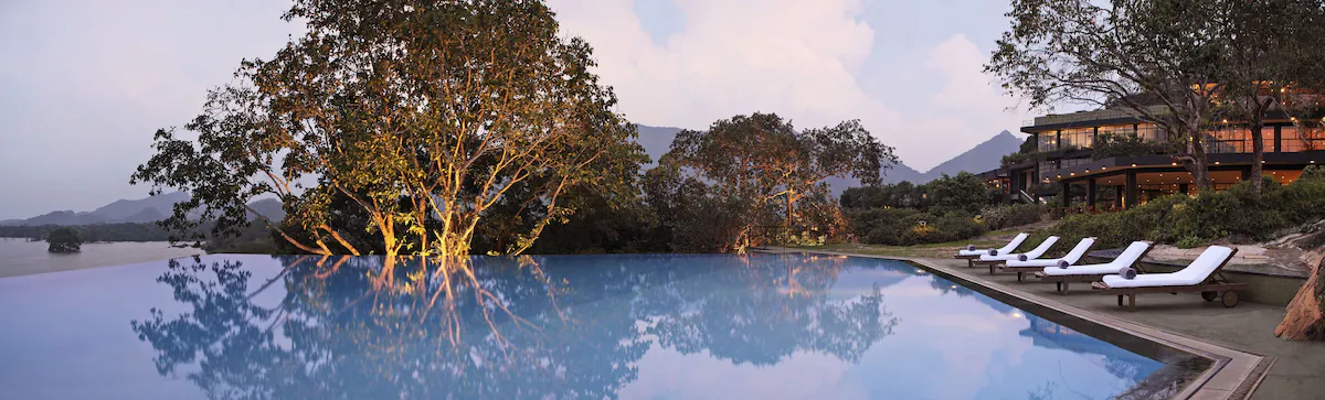 “10 Nights Getaway, Combining the Elegance of Dubai with a Memorable Sri Lanka Tour, w/flights & transfers”